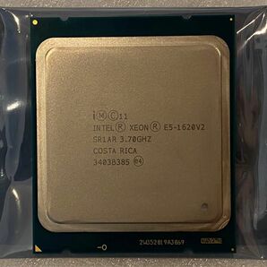 Intel Xeon E5-1620 v2 4コア8スレッド 最大周波数3.9GHz ベース周波数3.7GHz(動作確認済み)