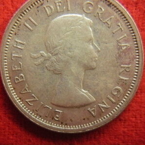 ★世界の銀貨 CANADA (ELIZABETH II) 25 CENTS 1961- (.800 silver) 外径約23.9㎜ 量目約5.79g 中古並品～の画像4