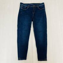 YH0074 美品 ZARA BASIC ザラ ベーシック デニム パンツ ジーンズ ストレッチ 裾スリット EUR42 USA10 万能 お洒落 カジュアルデニムコーデ_画像1