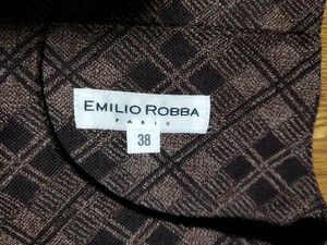 レディース　チュニック　毛100%　EMILIO ROBBA　エミリオ ロバ　　PARIS　サイズ38　茶ダイヤ柄　　後ろボタン