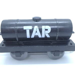プラレール きかんしゃトーマス タンク車 黒 TAR USEDの画像1
