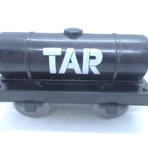 プラレール きかんしゃトーマス タンク車 黒 TAR USEDの画像5