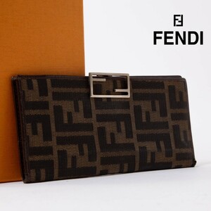 ★1円スタート★FENDI フェンディ 長財布 二つ折り財布 ロングウォレット ズッカ柄ブラウン シルバー金具 メンズ　レディース　907-1