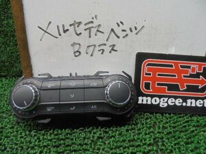 8FB5602 FC4-1)) メルセデス・ベンツ Bクラス DBA-246242 2012年 前期型 純正 エアコンスイッチパネル　LUA2469004405