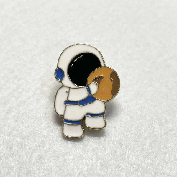 【ピンバッジ】宇宙服 宇宙飛行士 ブルー かわいい