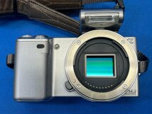 SONY ソニー α NEX-5 / E 18-55mm F3.5-5.6 OSS デジタル一眼カメラ ボディ レンズ バッテリー 充電器 セット_画像2