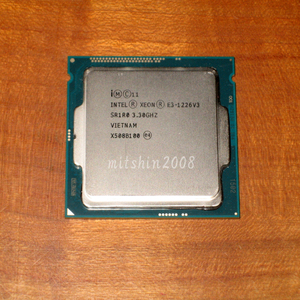 Intel Xeon E3-1226 v3 3.3GHz(TB:最大3.7GHz) LGA1150 Haswell 動作確認済 クリックポストなら送料185円 (E3-1226V3) [No.857]