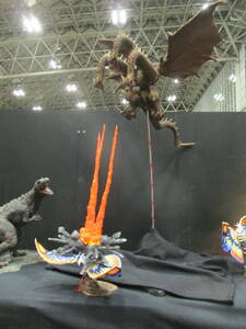 WF2024W рисовое поле средний Mu jiam ателье новый продукт Mothra VS белый .. type gi гонг ( один сто миллионов три тысяч десять тысяч год . пересечь ...) гараж комплект / Godzilla / one fes2024 зима winter