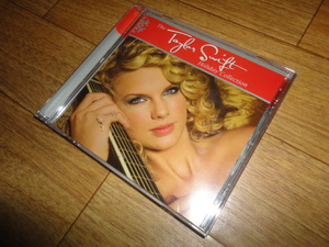 ♪Taylor Swift (テイラー・スウィフト) The Taylor Swift Holiday Collection♪