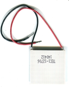 新品　ペルチェ素子　40×40 mm　6Aタイプ 集積回路