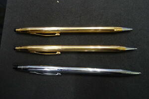 CLOS クロス 14金張りボールペン１本とシャープペンシル１本 　普通ボールペン１本　MADE IN USA 