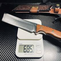 極厚8mm 685g 最高品質 サバイバルナイフ 山刀 薪割り 鉈 腰鉈 大工道具 鋼製 刃長さ20cm シース付き　ハンティング アウトドア_画像9