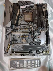 中古動作品：ASRock Z390 Taichi Ultimate