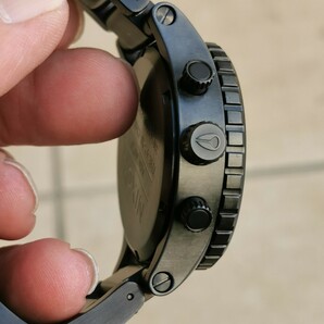 ニクソンのマブいマットブラックなメンズ腕時計 左利き右腕用 レディースも可の画像7