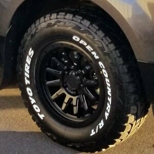 114.3 5H 16インチ タイヤホイール TOYO OPEN COUNTRY R/T 235/70R16 RAV4 デリカD5 クロスロード エクストレイル アウトランダー ホワイト