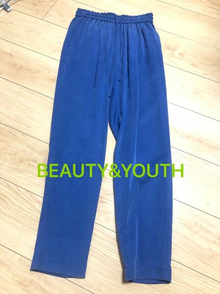 BEAUTY&YOUTH パンツ　ブルー