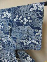 1円 中古 木綿 綿絽 浴衣 花火 祭り 藍色 草花 青海波 幾何学 抽象 お洒落 可愛い 身丈150cm 裄64cm【夢職】★★★_画像6