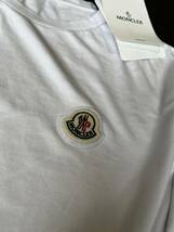 新品 未使用 モンクレール MONCLER 最高級　コレクション　両腕ドナルド？ダック　ロングTシャツ　XXL_画像3