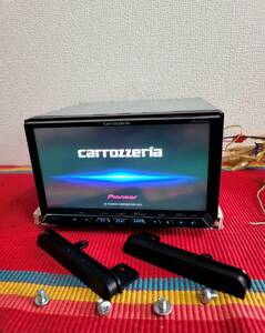 Pioneer/カロッツェリア AVIC-ZH77/DVD/CD/SD/ブルートゥース/4x4/【全国送料無料】