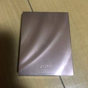 AUBE eyeshadow case Brown 