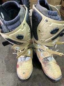 SIDI オフロードブーツ　白　中古