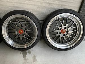 BBS LM チャンピオンエディション　PCD114.3　フロント19インチ8.5J +43 リア19インチ 9.5J+45 タイヤ付き