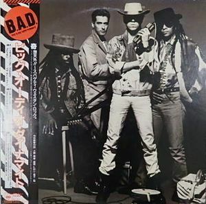 ビッグ・オーディオ・ダイナマイト　B.A.D. 28AP-3142 中古洋楽LPレコード