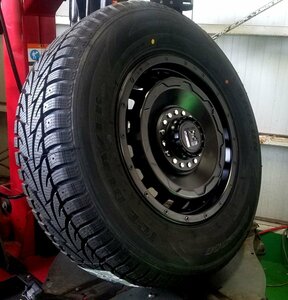 即納 スタッドレス LEXXEL SwaGGer ジムニー シエラ JB74W サイレン ICE BLAZER WSTX 225/70R16 16インチ