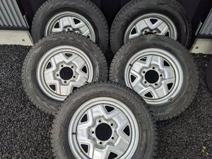 【送料無料】ヨコハマアイスガード　スタッドレスタイヤ　５本セット　175/80R16　G075　2016年製１本・2017年製2本（2018年製１本）　