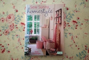 10165/ブランドTildaのファブリックワーク・テキスタイル Sew Sunny Homestyle Tilda