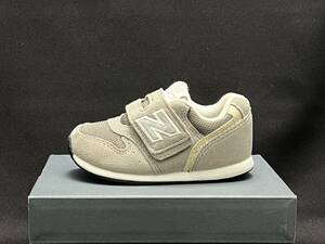 【美品】ニューバランス new balance FS996CAI 13.5m グレー キッズシューズ 箱付き