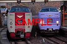 Ｄ-５A【鉄道写真】Ｌ版４枚　３８１系　特急やくも　スーパーやくも復刻塗装車（2）_画像2