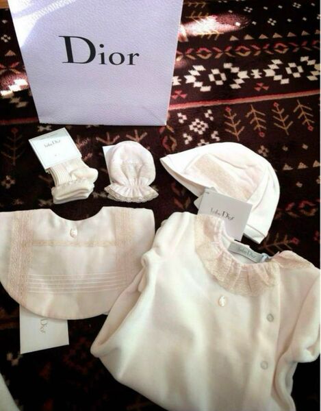 baby Dior ベビーディオール　ロンパースのみ！
