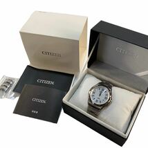 ★美品 動作品 CITIZEN シチズン ATTESA アテッサ 腕時計 電波ソーラー ATD53-2842 付属品あり ホワイト文字盤 カレンダー 中古品 管理J479_画像1