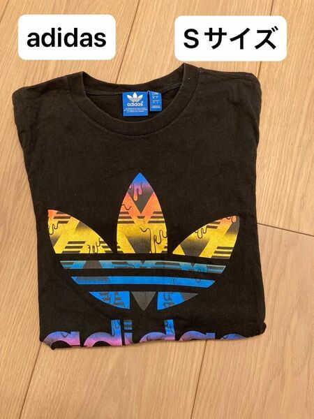 adidas Tシャツ