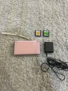 Nintendo DS Lite ノーブルピンク動作品　ペン、充電器トモダチコレクション、えいご漬け、セット