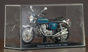 ◆即決◆希少◆台湾セブンイレブン限定商品★ミニカー ホンダ Honda CB750 FOUR 1969 1/24 検索：京商 ミニチャンプス