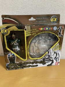 【未開封品】バンダイ　ソフビ プラトイ・EX トイザらス限定　仮面ライダーザンギ&セイジガエル　仮面ライダー響鬼