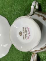 2B77 ROYAL ALBERT ロイヤルアルバート カップ＆ソーサー Bone China ENGLAND コーヒーカップ ティーカップ 2客セット 花柄 金彩 中古品_画像9