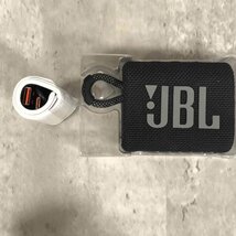 【超美品】JBL GO3 Bluetoothスピーカー USB /IP67防塵防水/パッシブラジエーター搭載/ポータブル/ブラック【送料無料】_画像3