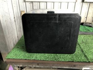  tool box toolbox box black steel scratch, dirt, light rust etc. equipped after installation hole 3 piece equipped key less size width 38x height 32x depth 29.5cm car? BOX