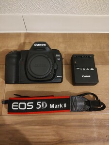 シャッター回数1000回台！極美品 Canon EOS 5D Mark II