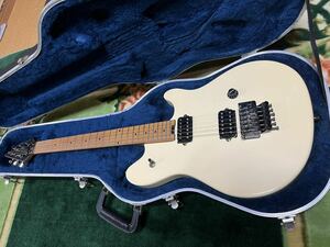 peavey wolfgangスペシャルのボディーとEVH スタンダードのネックとパーツ。フェルナンデス刻印のアームユニットの組み合わせギター