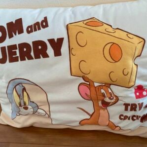 【TOM and JERRY】トムとジェリーの枕