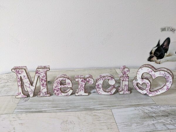 アルファベットオブジェ 『Merci』 置物 ウェルカムサイン