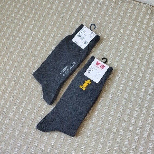 ● 2足セット ● 未使用 タグ付 ユニクロ UNIQLO ソックス 靴下 27~29 gray 消臭 ディズニー ミッキー 刺繍●ネコポス 送料無料