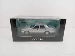 新品未開封品 1/43 RAI'S 警視庁 交通部交通機動隊車両 YPY31 セドリック