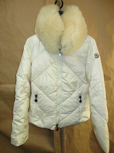 モンクレール MONCLER 袖　ロゴ　ワッペン　フォックス ファー　ダウン　ジャケット　3