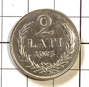 外国銀貨 ラトビア 20ラッツ 1925年
