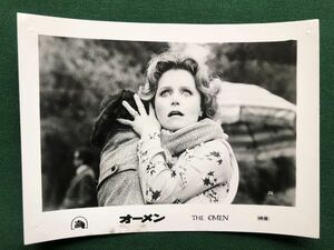 5枚、スチール写真、ピン跡あり、オーメン、THE OMEN、リー・レミック、Lee Remick、グレゴリー・ペック、Gregory Peck、ホラー